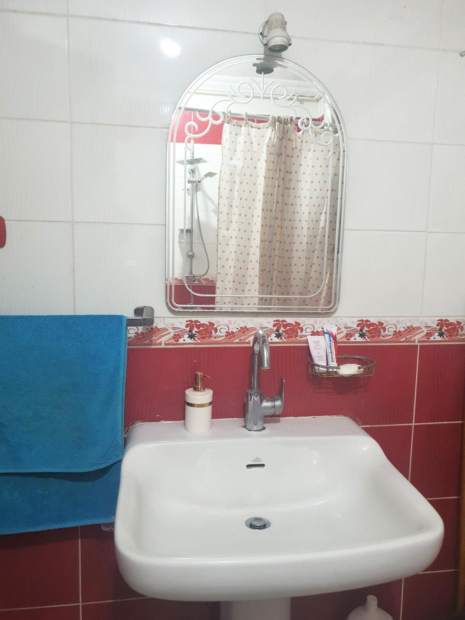 Alloggio in famiglia Sanctuary غرفة خاصة فى مشتركة *
