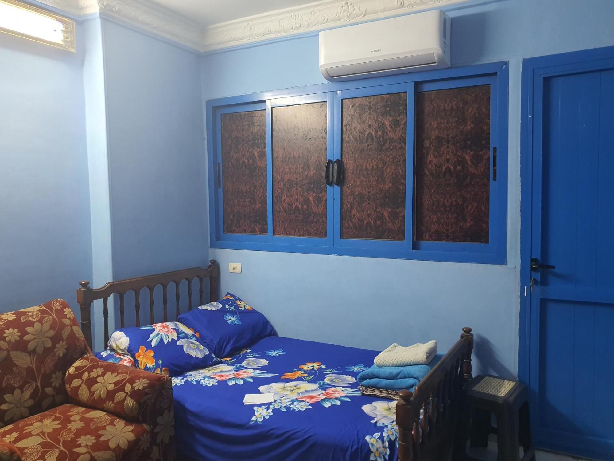 Sanctuary غرفة خاصة فى مشتركة Homestay Cairo